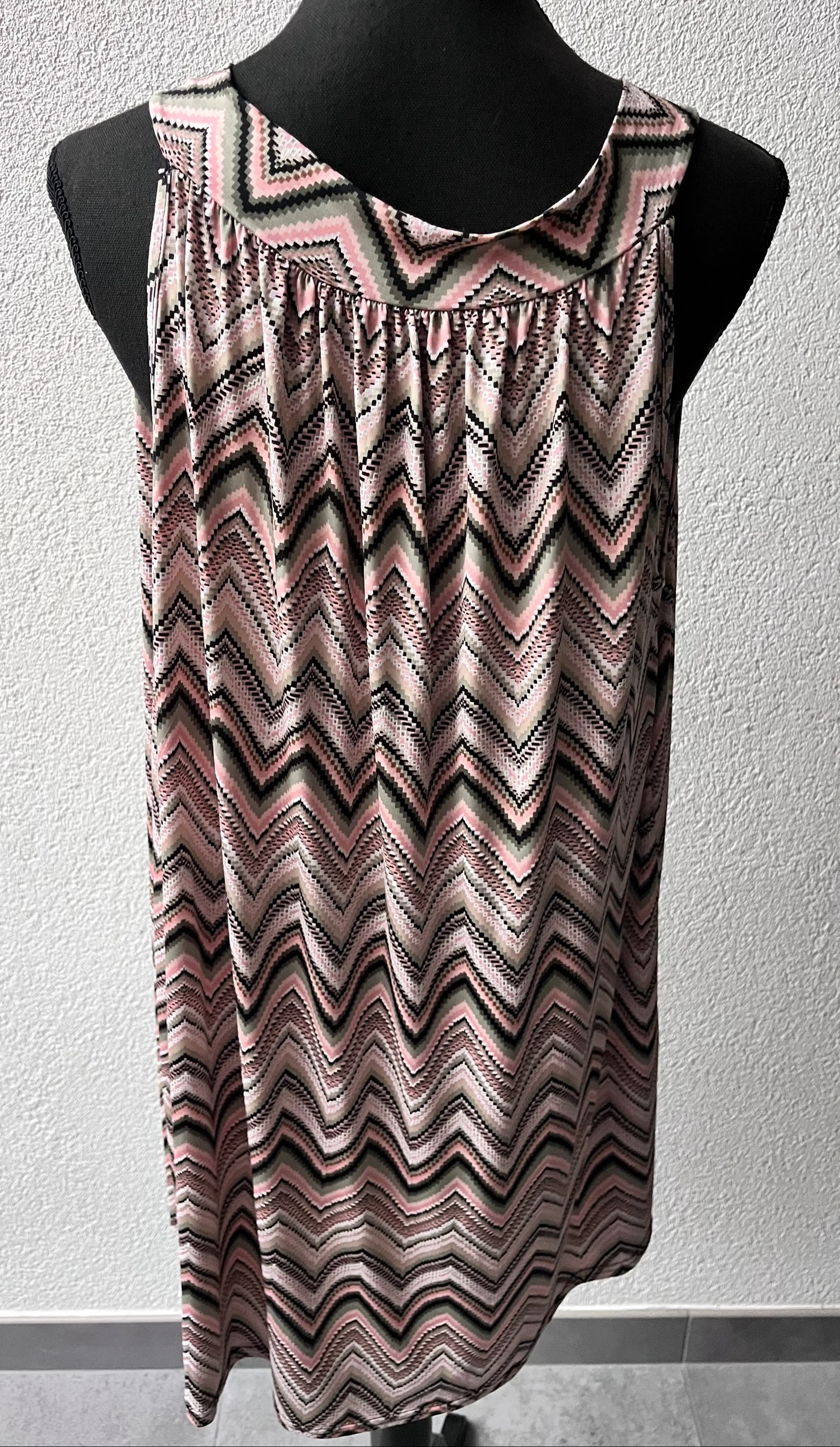 🌺 𝒎𝒛 | Zeeman Top Rouge Femme | Stretch Coton | Taille 48 | Plus Size ❤️🇫🇷 – photo 3